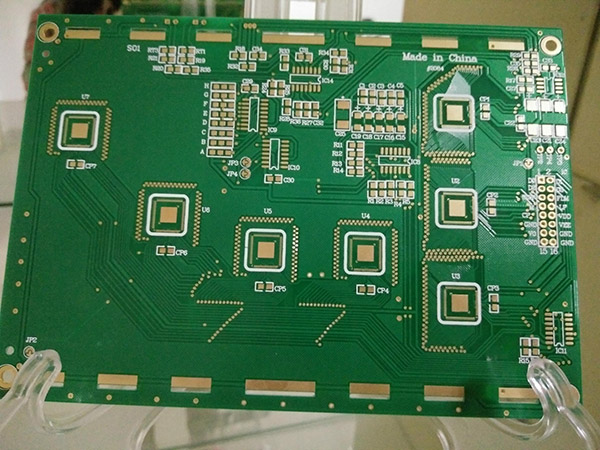 PCB加工過(guò)程中板面起泡的原因有哪些？